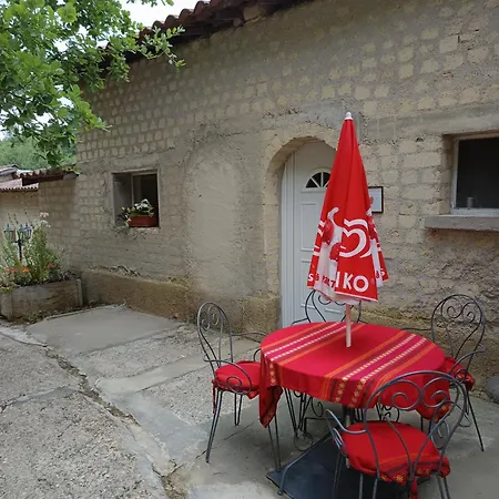 Le Clos Des Romarins Le Coquelicot *