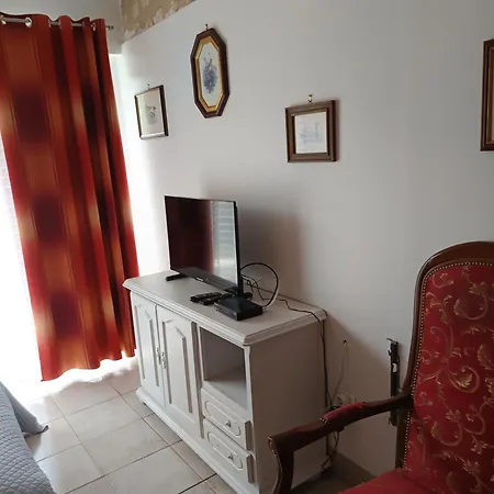 Le Clos Des Romarins Le Coquelicot Vakantiehuis *